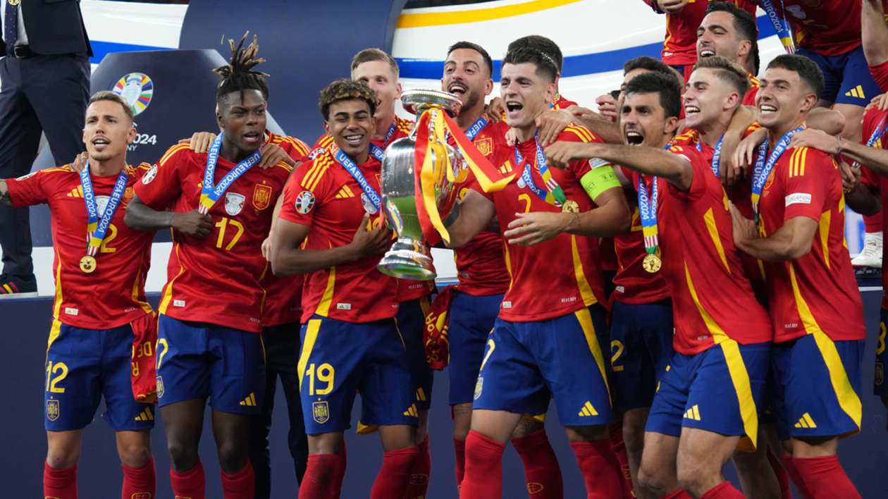 World Cup predictions: Spain tipped to triumph as Messi and Ronaldo aim for final shots at glory