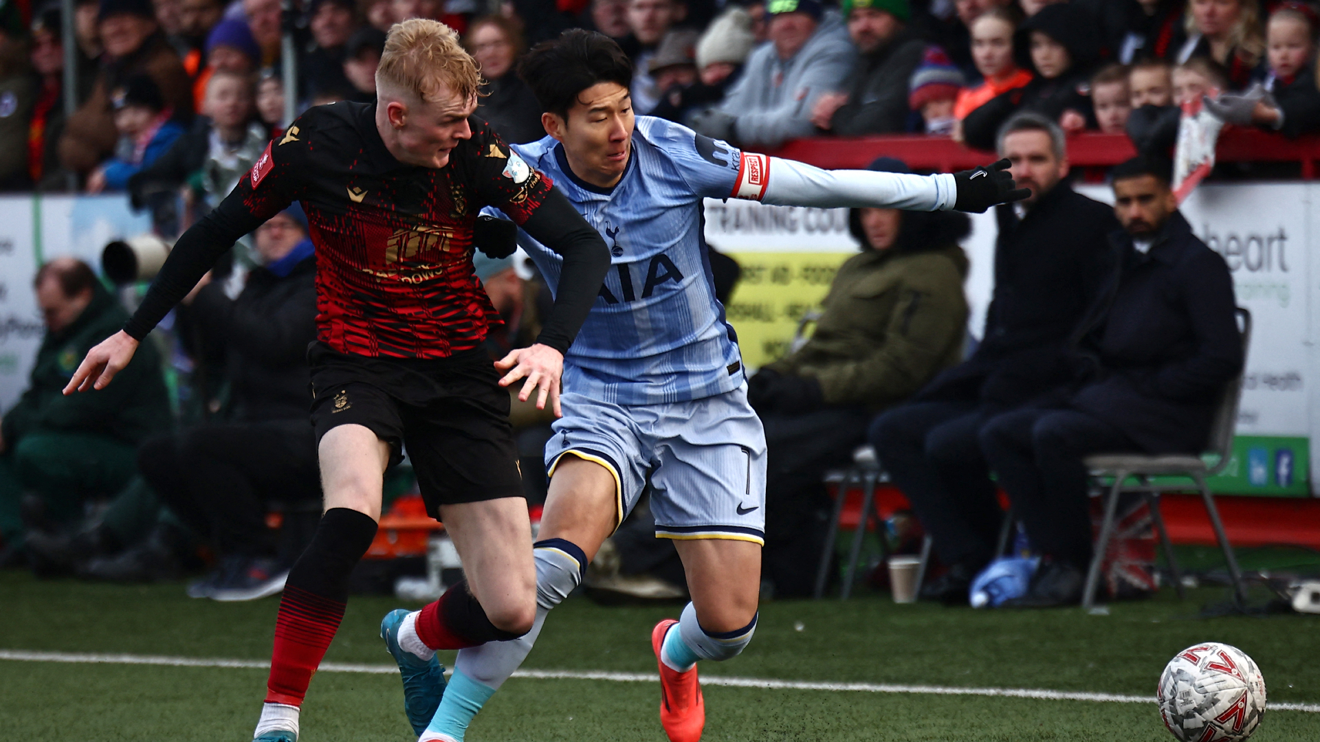 Peaks hails 'unbelievable' Tamworth for taking Tottenham to extra time