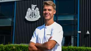 Newcastle bolster midfield options with Steur addition