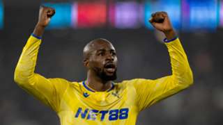 Glasner credits Mateta's patience ahead of Brentford test