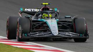 Lewis Hamilton to start Chinese Grand Prix in 18th after poor qualifying showing