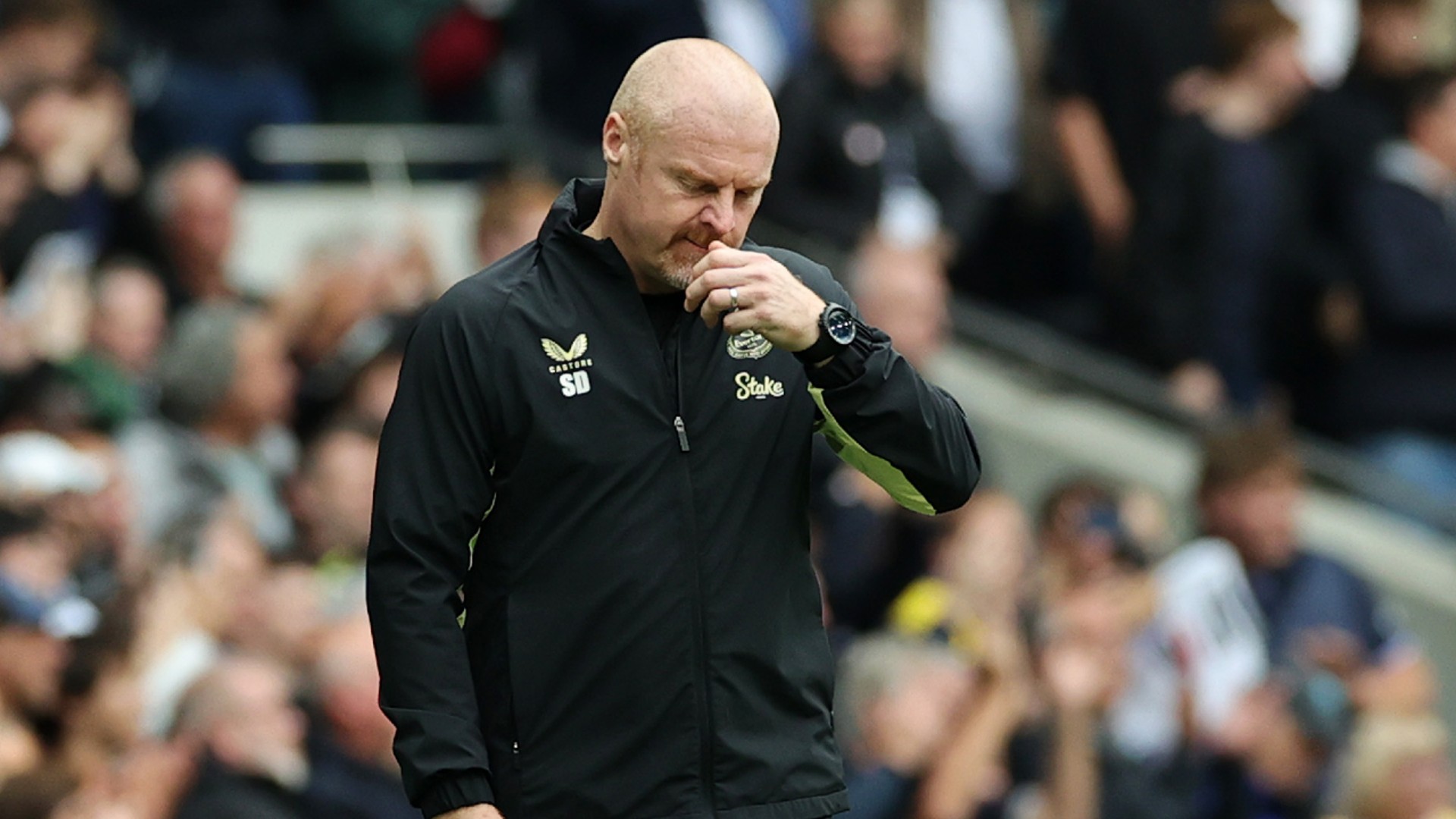 Everton lacking finances 'to change things', claims Dyche