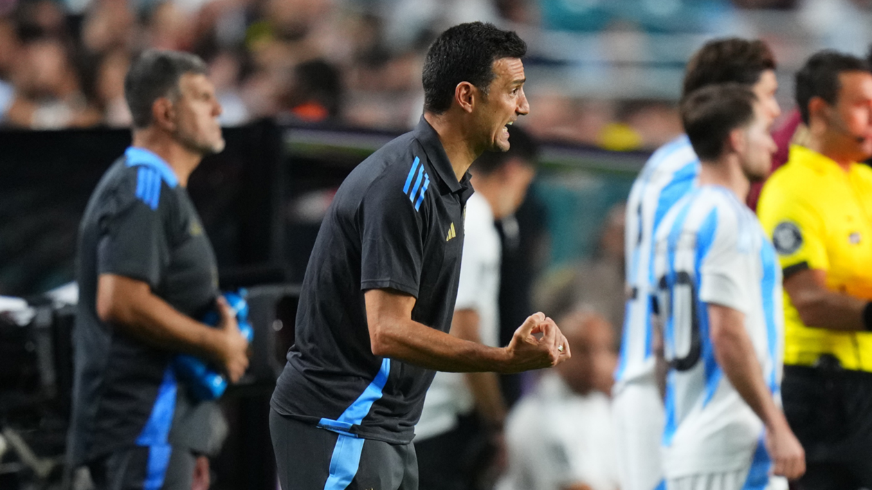 Scaloni urges Argentina debutants to put him 'in trouble' ahead of World Cup selection