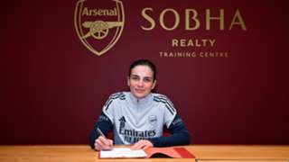 Slegers signs new three-year deal as Arsenal head coach