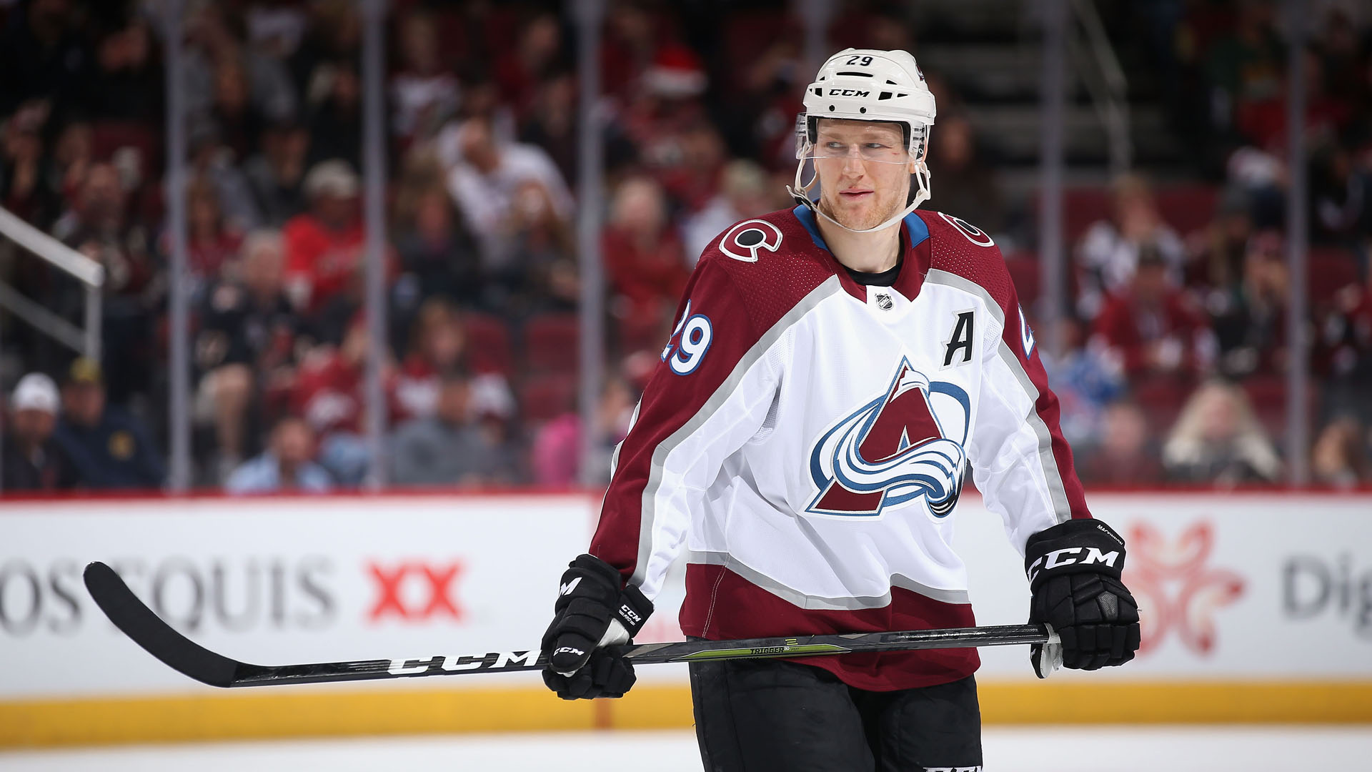 Nathan MacKinnon played Game 7 with bad shoulder sprain Sporting News