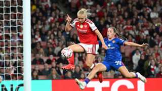 Arsenal 1-1 Manchester United: Holmberg late show salvages draw