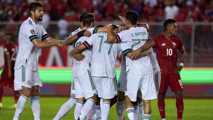 Mexico celebrate against Panama