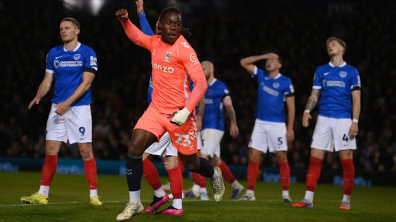 Championship: Coventry extend unbeaten start with win against Portsmouth