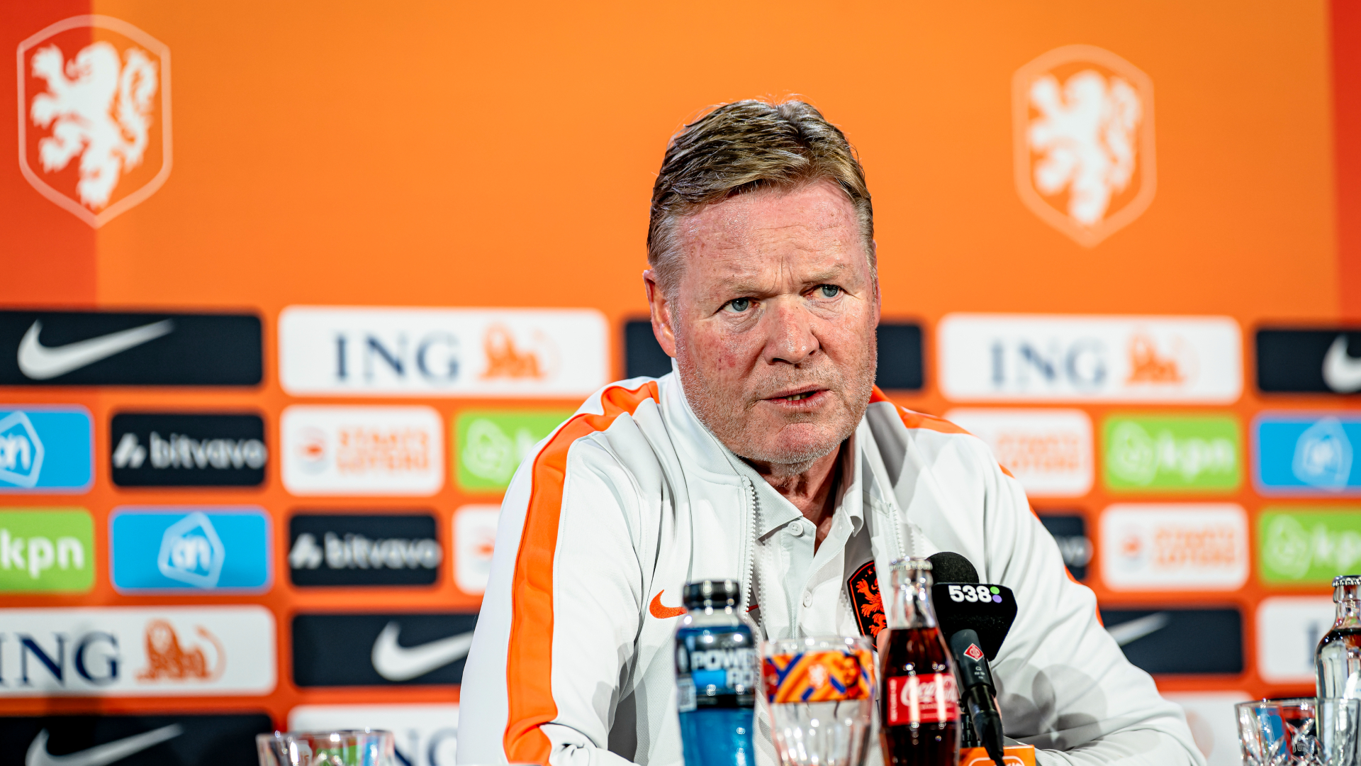 Netherlands boss Koeman does not expect total football in World Cup heat