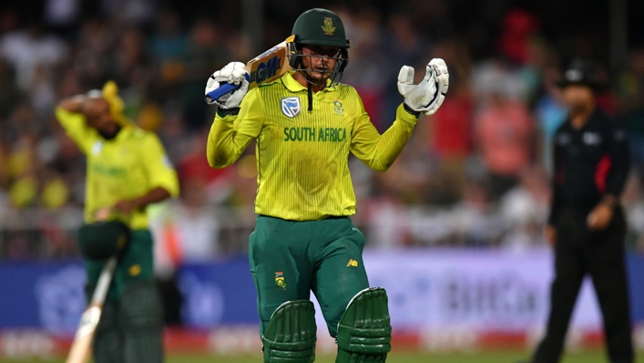 Quinton de Kock recorded back-to-back half centuries as South Africa eased past Sri Lanka