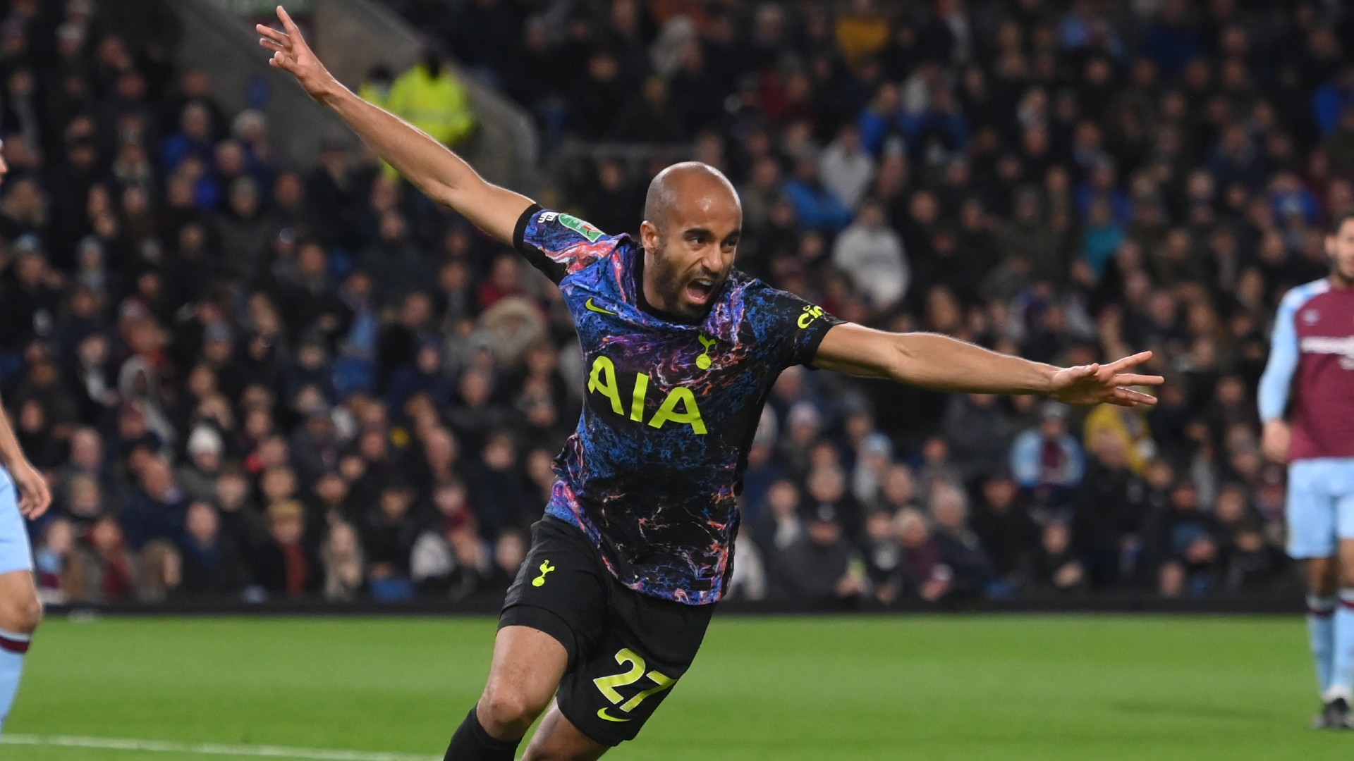 Burnley 0-1 Tottenham: Lucas Moura sends Spurs through to EFL Cup quarter-finals
