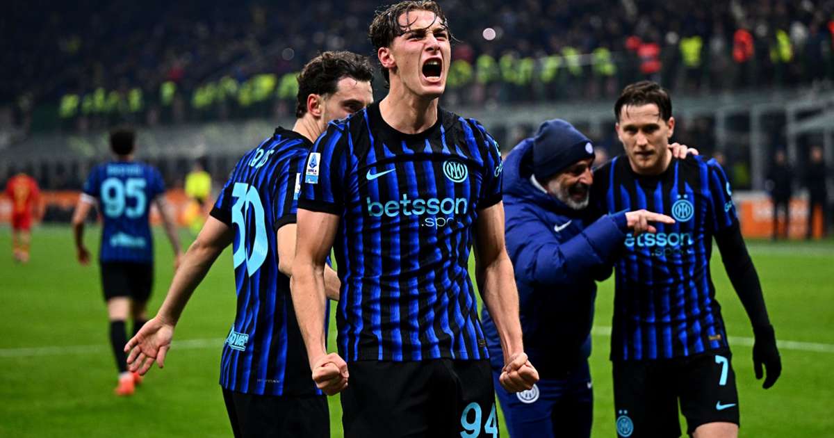 إنتر 1-0 ليتشي: إسبوزيتو يمنح متصدر الدوري الإيطالي فارق ست نقاط