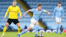 Erling Haaland (L) and Kevin De Bruyne (R) will line up alongside one another for Manchester City next season