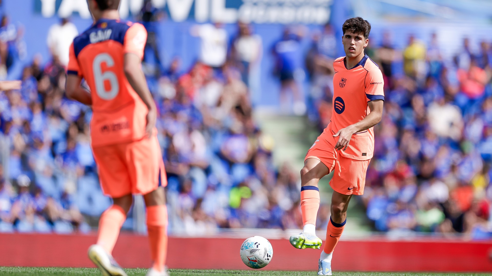 Barcelona want to win LaLiga ‘as soon as possible’ – Cubarsi unconcerned with potential Clasico celebrations