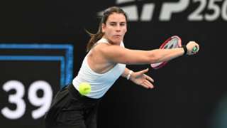 Navarro gets first win of 2026 in Adelaide, Mboko fights back