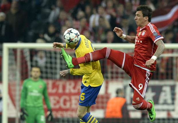 laurent-koscielny-cropped_607h6kg8cz2w1lh4apva5e8c6.jpg