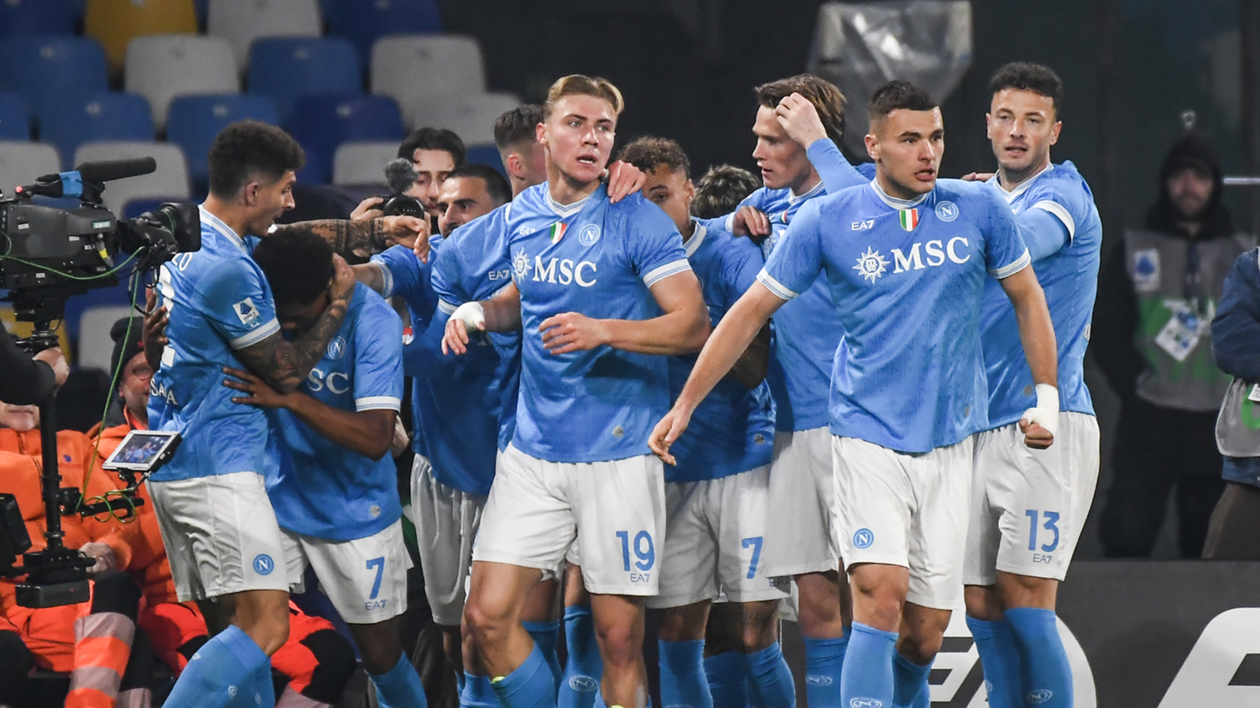 Napoli 2-1 Juventus: Hojlund heroics send Conte's men to Serie A summit