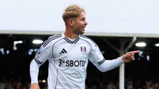 Fulham 1-1 Manchester United: Super sub Smith Rowe denies Amorim's men