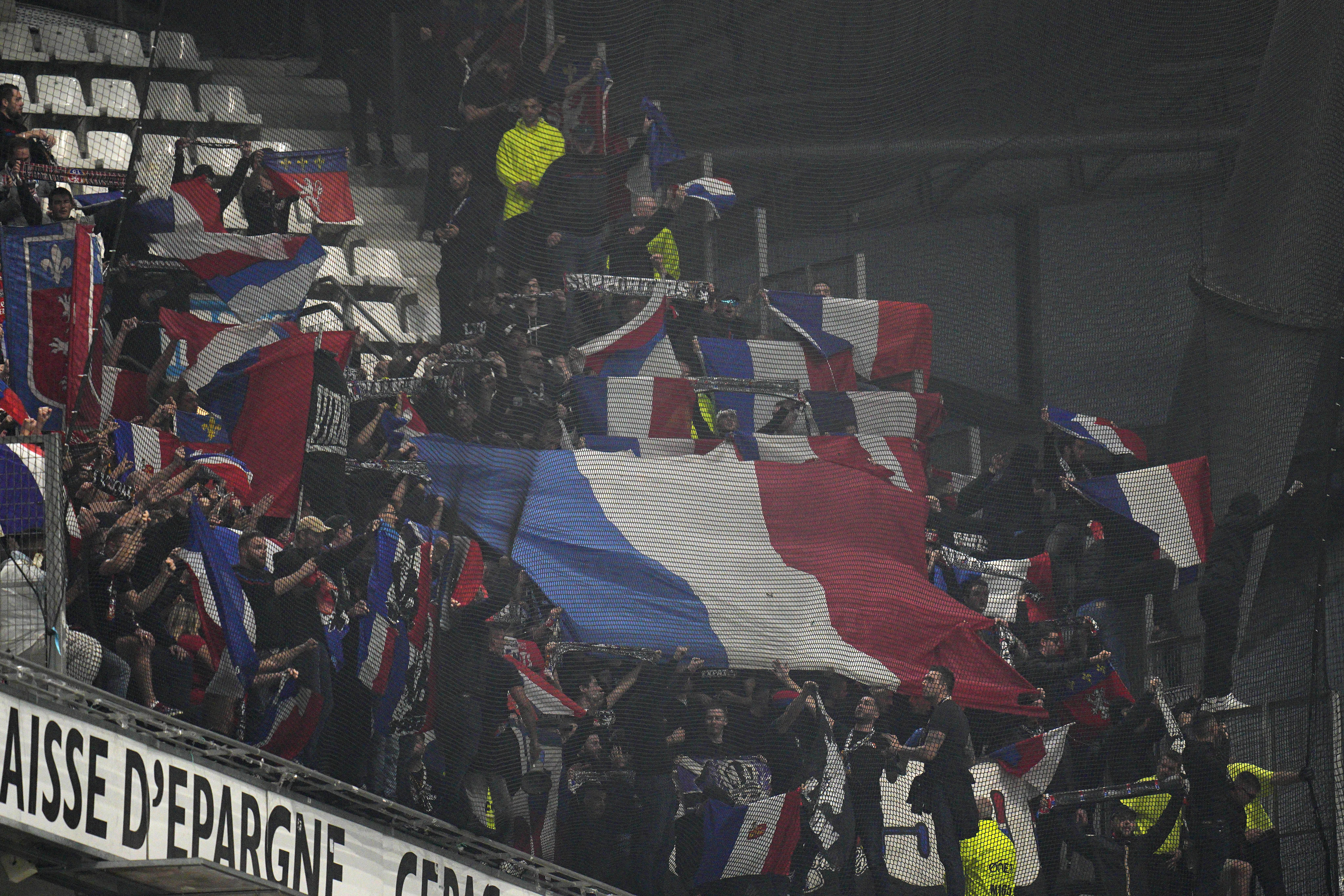 Lyon boss Fabio Grosso and his assistant sustain facial injuries in bus  attack | Stadium Astro - English