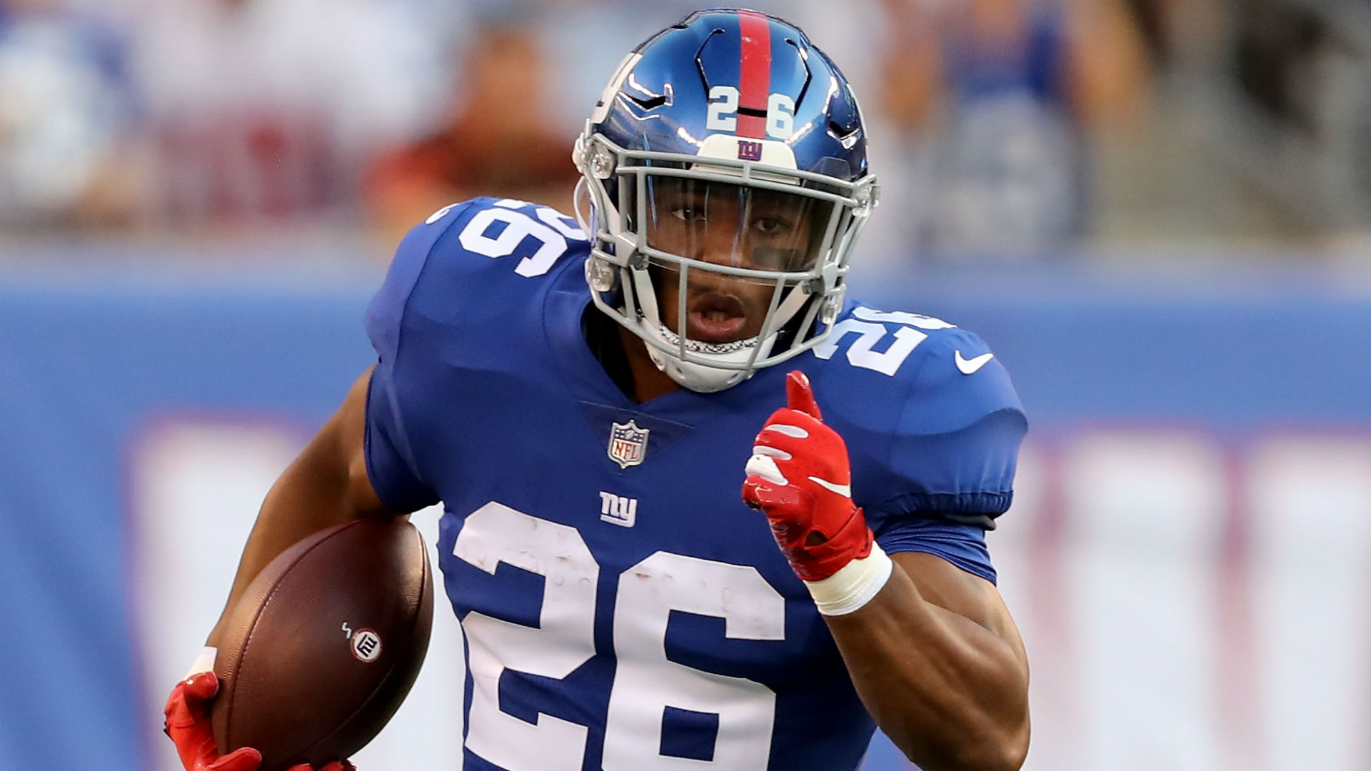 Saquon Barkley amazes Giants teammates with his chiseled body ...