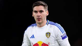 Leeds defender Wober has contract terminated by mutual consent
