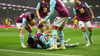 Burnley end Blades' unbeaten home record, Lampard's Coventry thump Rooney's Plymouth