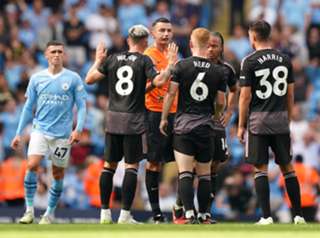 Erling Haaland hits hat-trick as Manchester City sweep aside Fulham