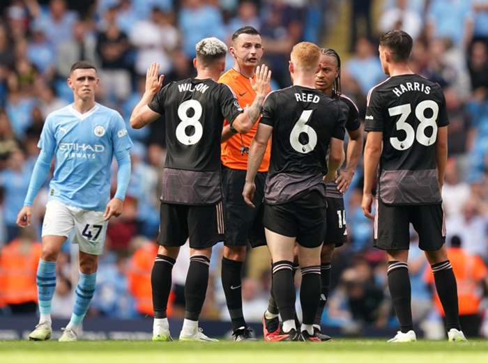 Erling Haaland hits hat-trick as Manchester City sweep aside Fulham