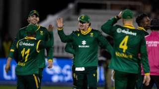 South Africa clinch ODI series win over England after nail-biting finish at Lord’s