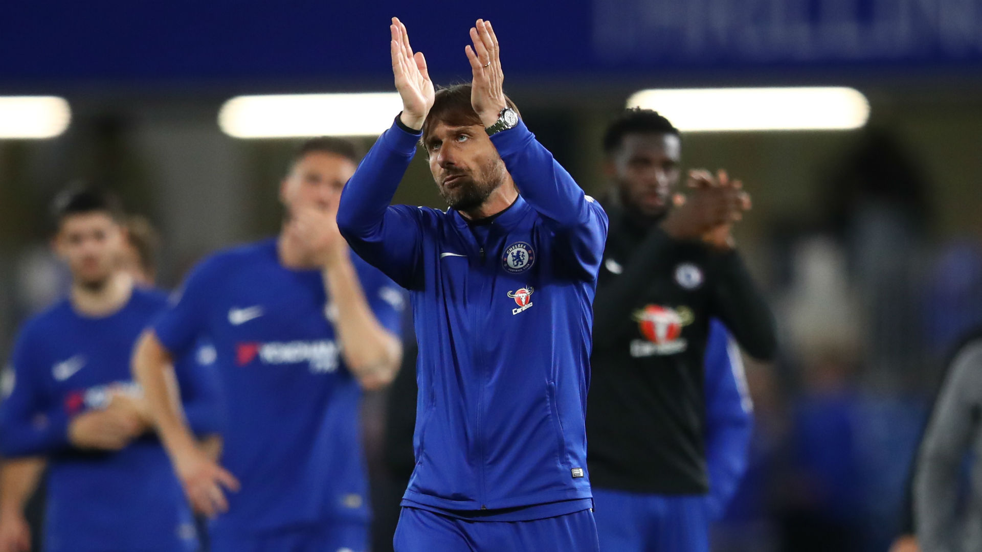 Rafa Benitez to have showdown talks with Newcastle managing director Lee Charnley Rafa Benitez to have showdown talks with Newcastle managing director Lee Charnley