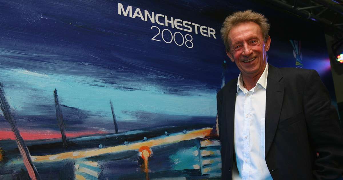 Manchester United Legend Denis Law Diagnosed With Dementia