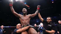 Leon Edwards retained his welterweight title at UFC 286