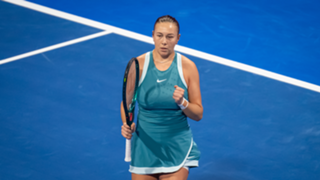 Anisimova powers past Alexandrova to set-up Ostapenko final in Doha