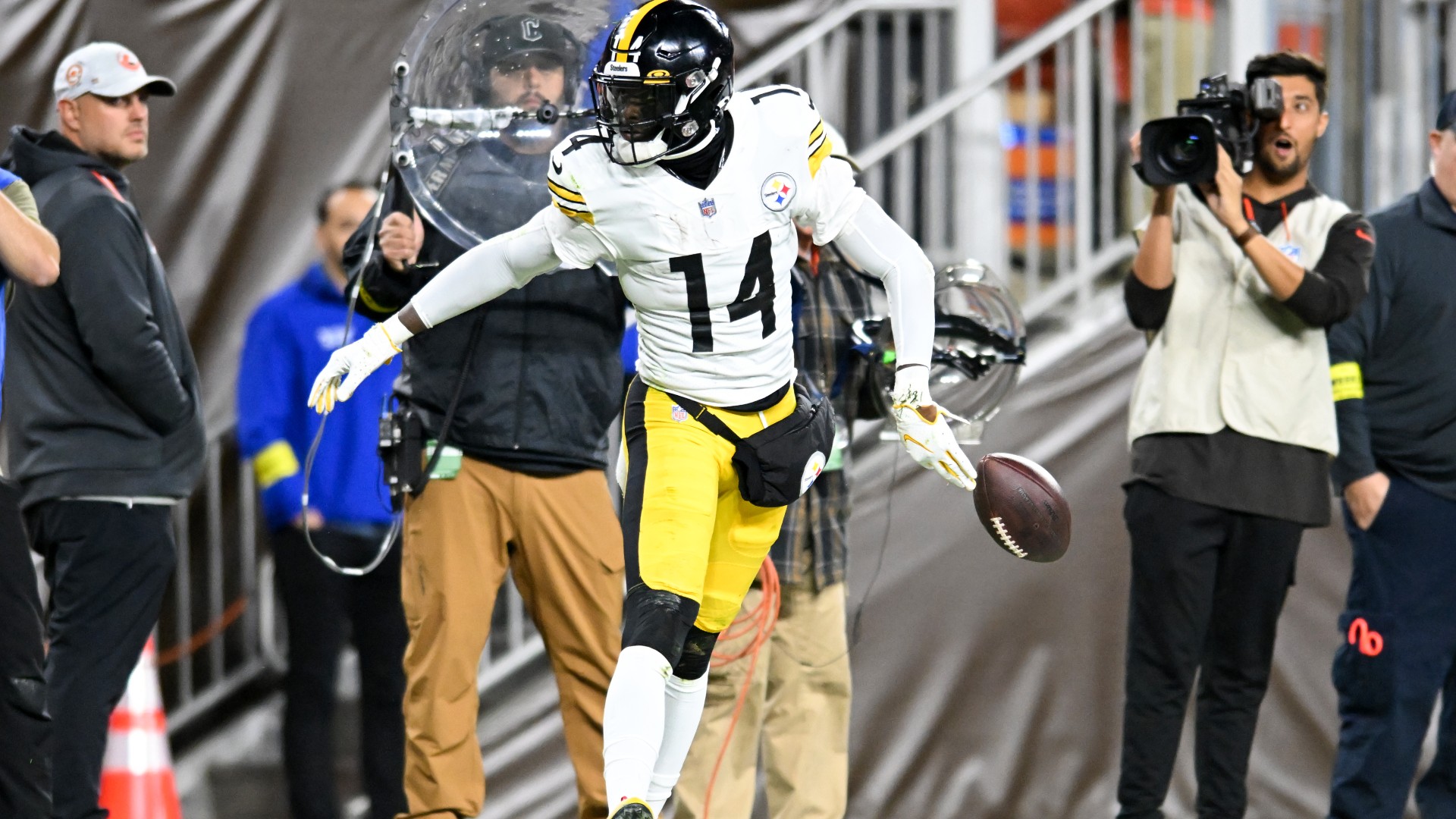 George pilihan kelompok untuk Steelers