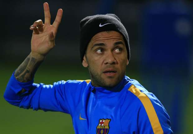 dani-alves-cropped_x8ik369gxdxq1n8jeyn57s1ks.jpg