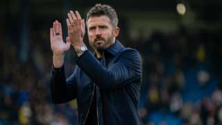 Carrick calls Leeds draw a step in the right direction for Man Utd