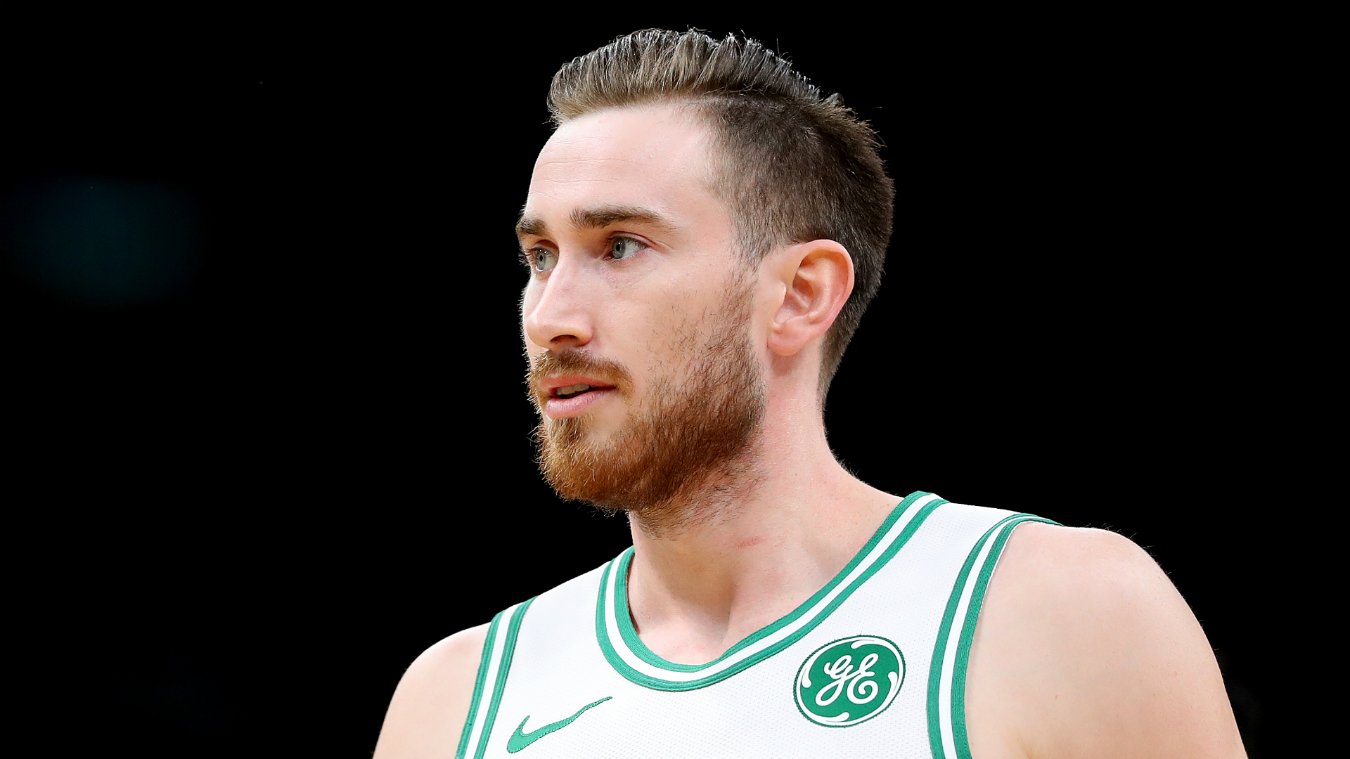 Hornets complete sign-and-trade with Celtics for Hayward