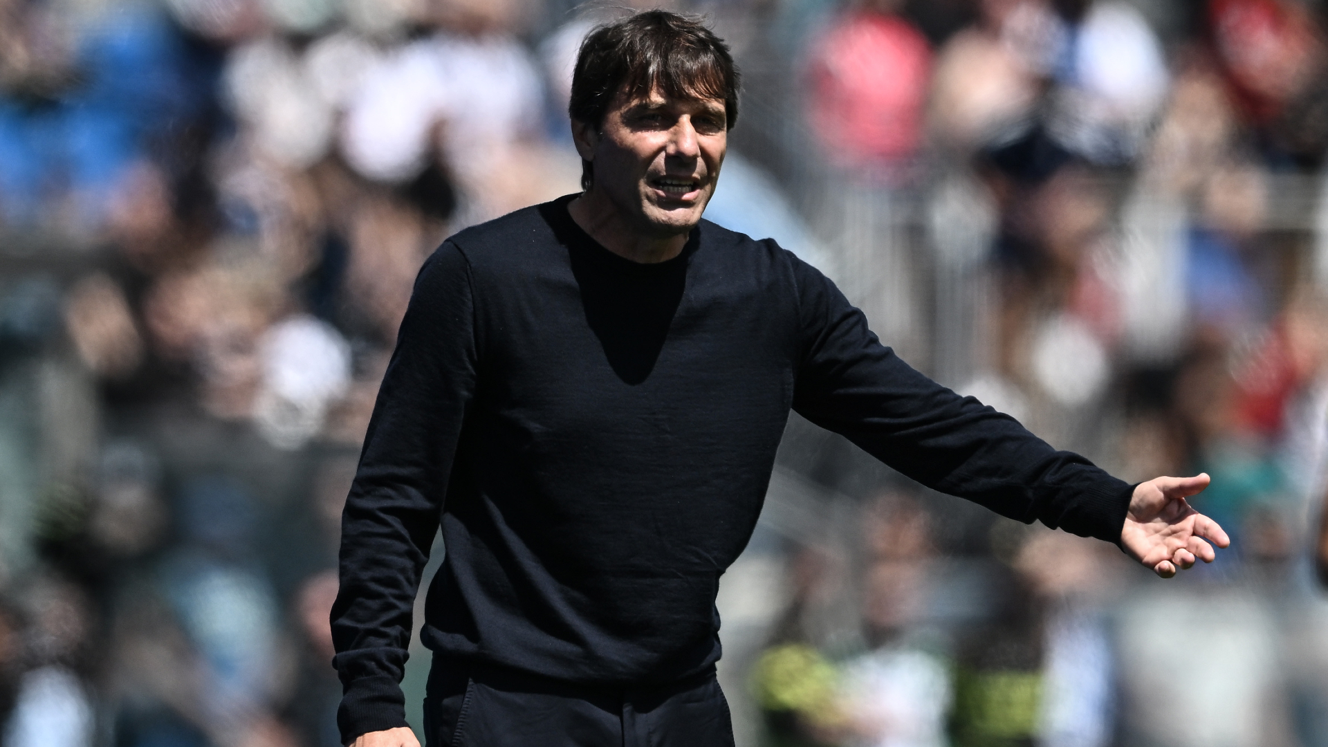 Conte hints at Napoli exit, expresses gratitude to De Laurentiis