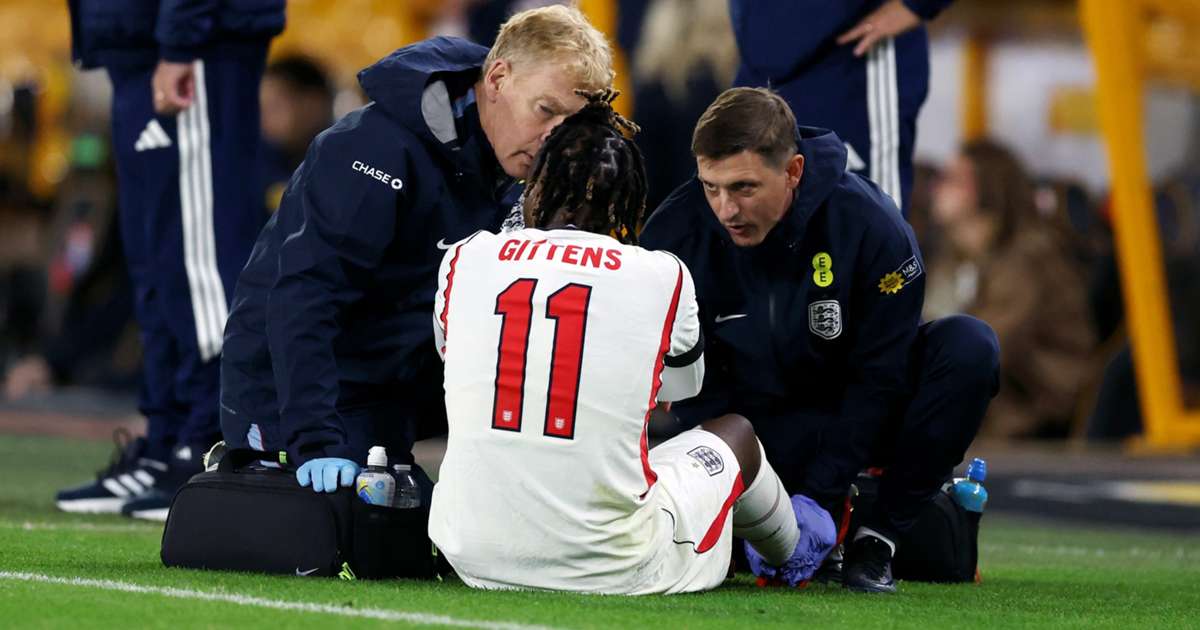 Gittens back at Chelsea after ankle injury cuts short England U21 duty