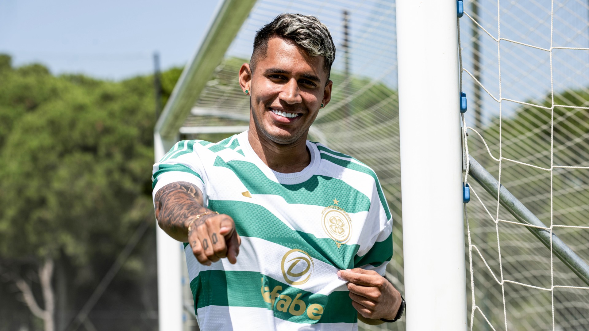 Celtic add Duran to attack in first summer signing