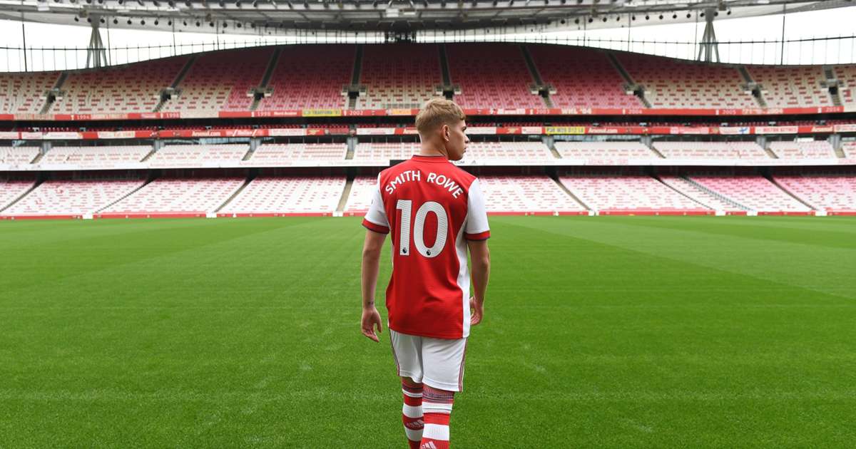 Smith Rowe pens new deal and handed Arsenal's 10 shirt