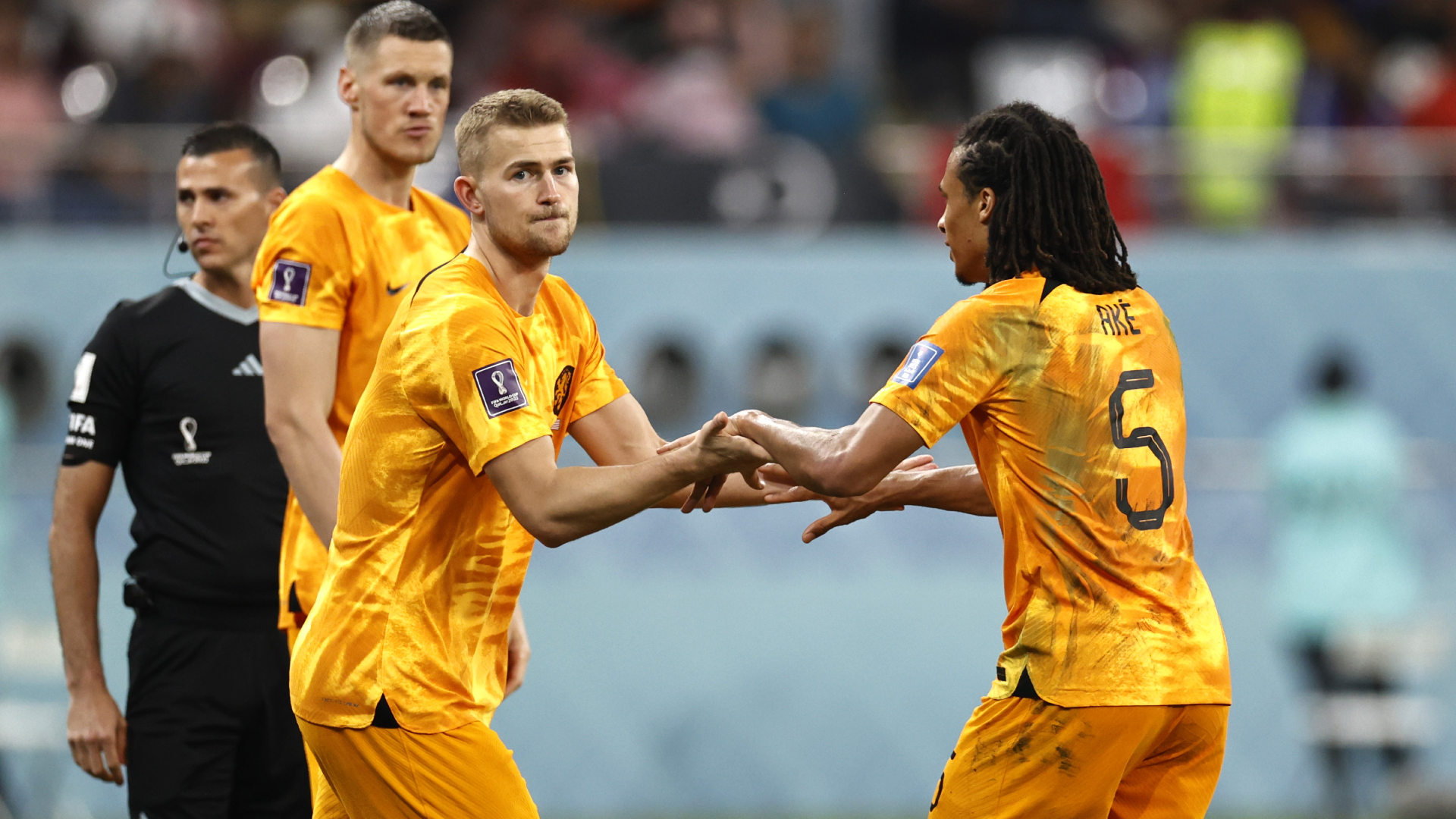 Matthijs de Ligt comes on for Nathan Ake against the United States