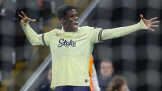 Aston Villa 0-1 Everton: Barry denies Emery's men chance to go second