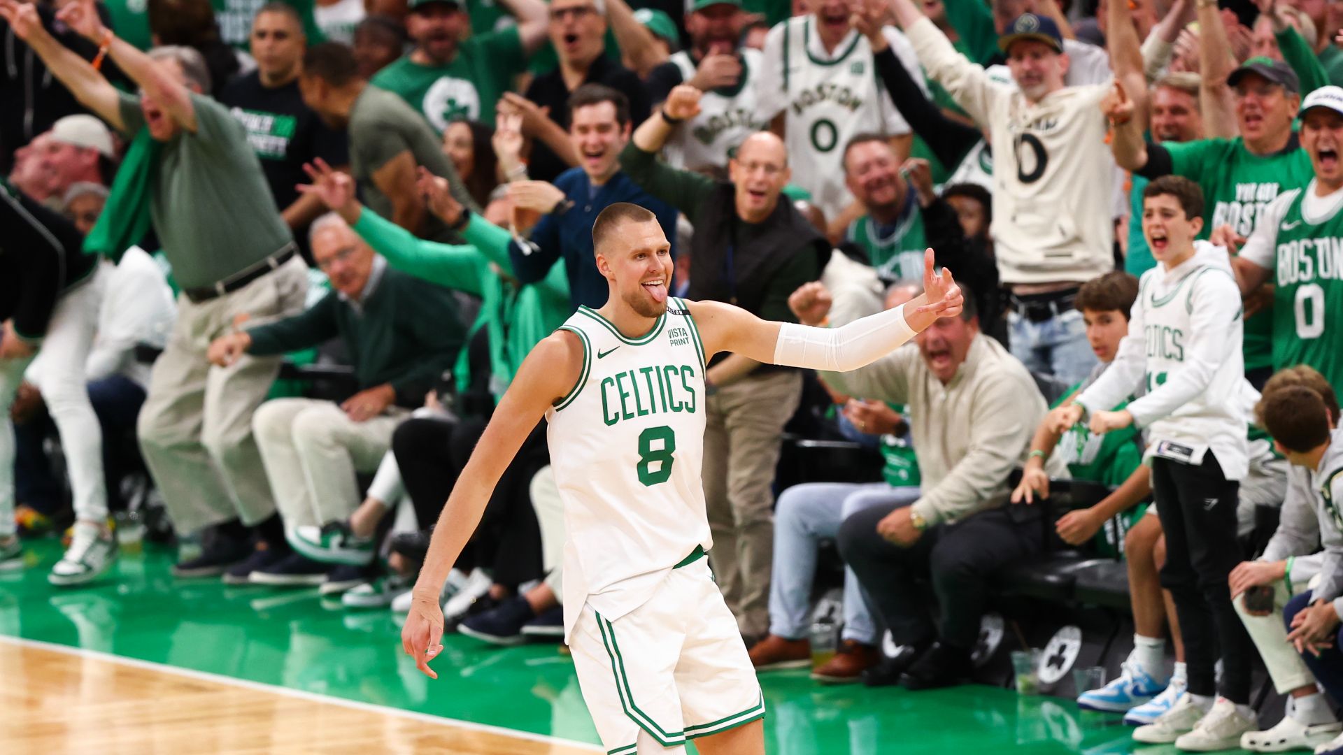 Brown lauds returning Porzingis after 'monster' Game 1 against Mavs