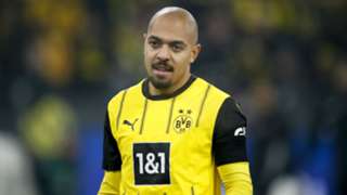 Malen joins Villa for undisclosed fee