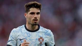 Chelsea confirm £51.4m Pedro Neto deal