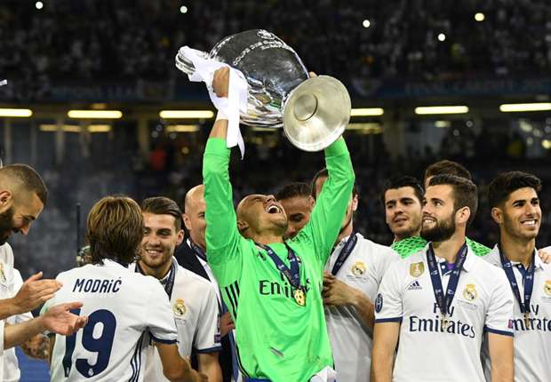 keylor-navas-cropped_1t98his53te371qspwb1qypr28.jpg
