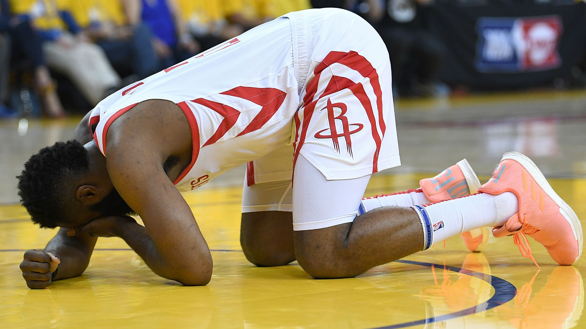 Rockets James Harden On Eye Injury I Can Barely See
