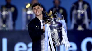 Foden pens new four-year deal at Man City