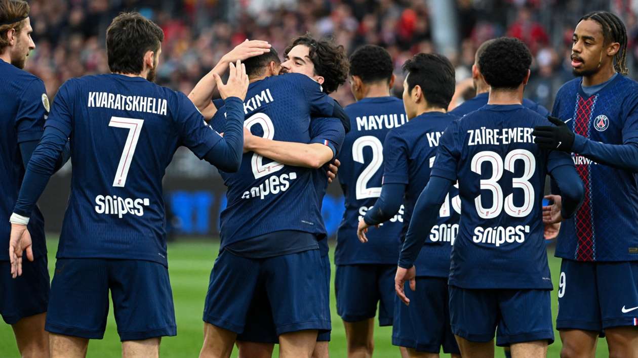 Brest 0-3 Paris Saint-Germain: Hakimi double lifts visitors to Ligue 1 summit